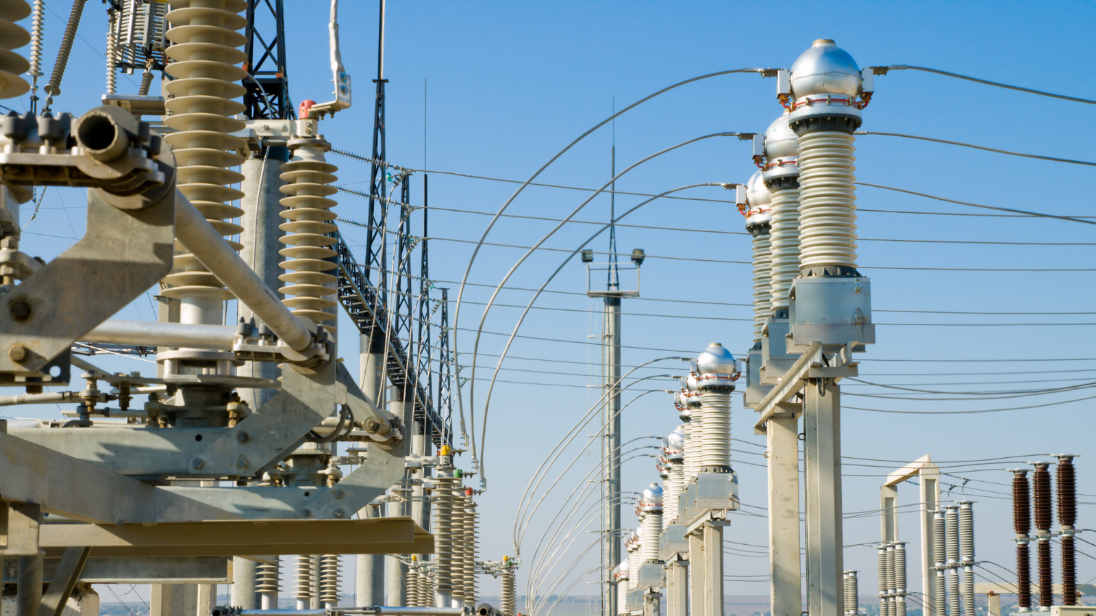 Proyecto de sistemas de monitorización continua de subproductos resultantes de la degradación del SF6 en equipos de alta tensión de la red de transporte de electricidad usando THz